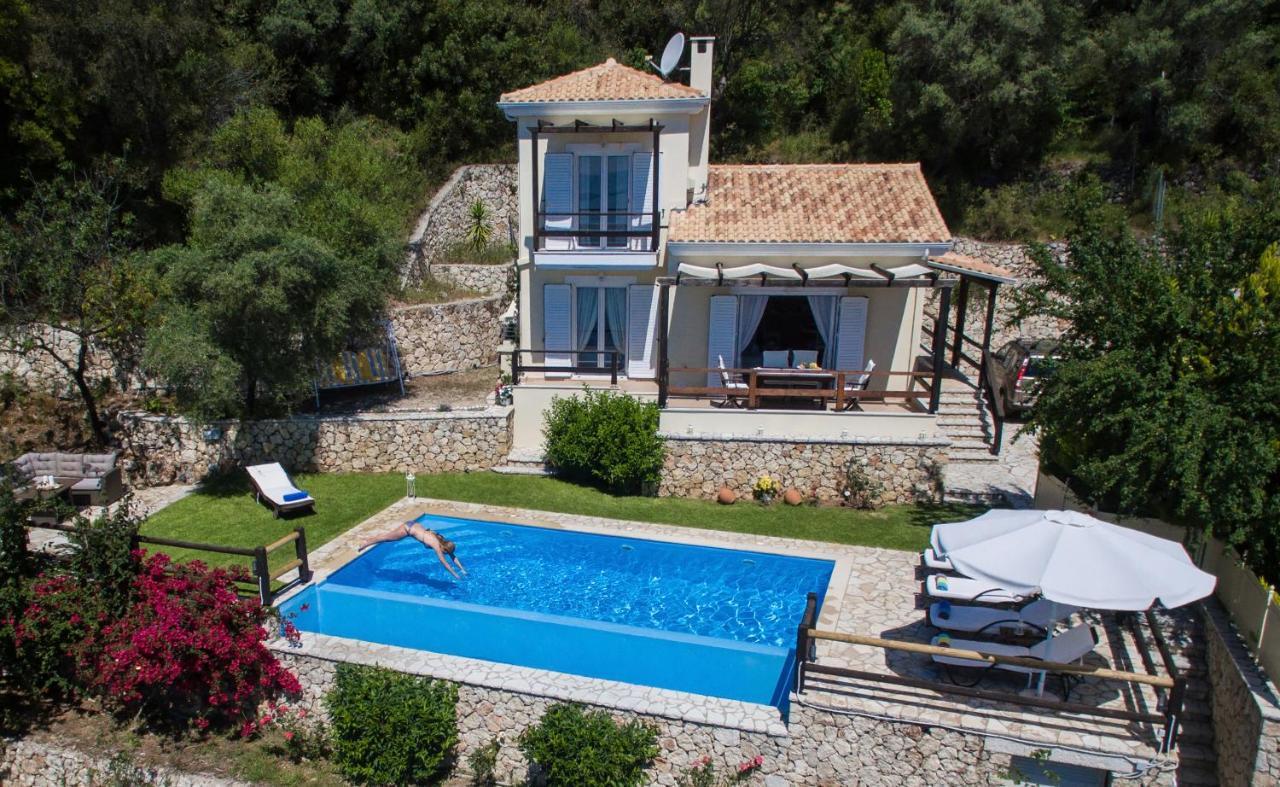 Villa Pasithea - Breathtaking Seaviews, Infinity Pool, Privacy, Close To The Beach Nydri  Exterior photo