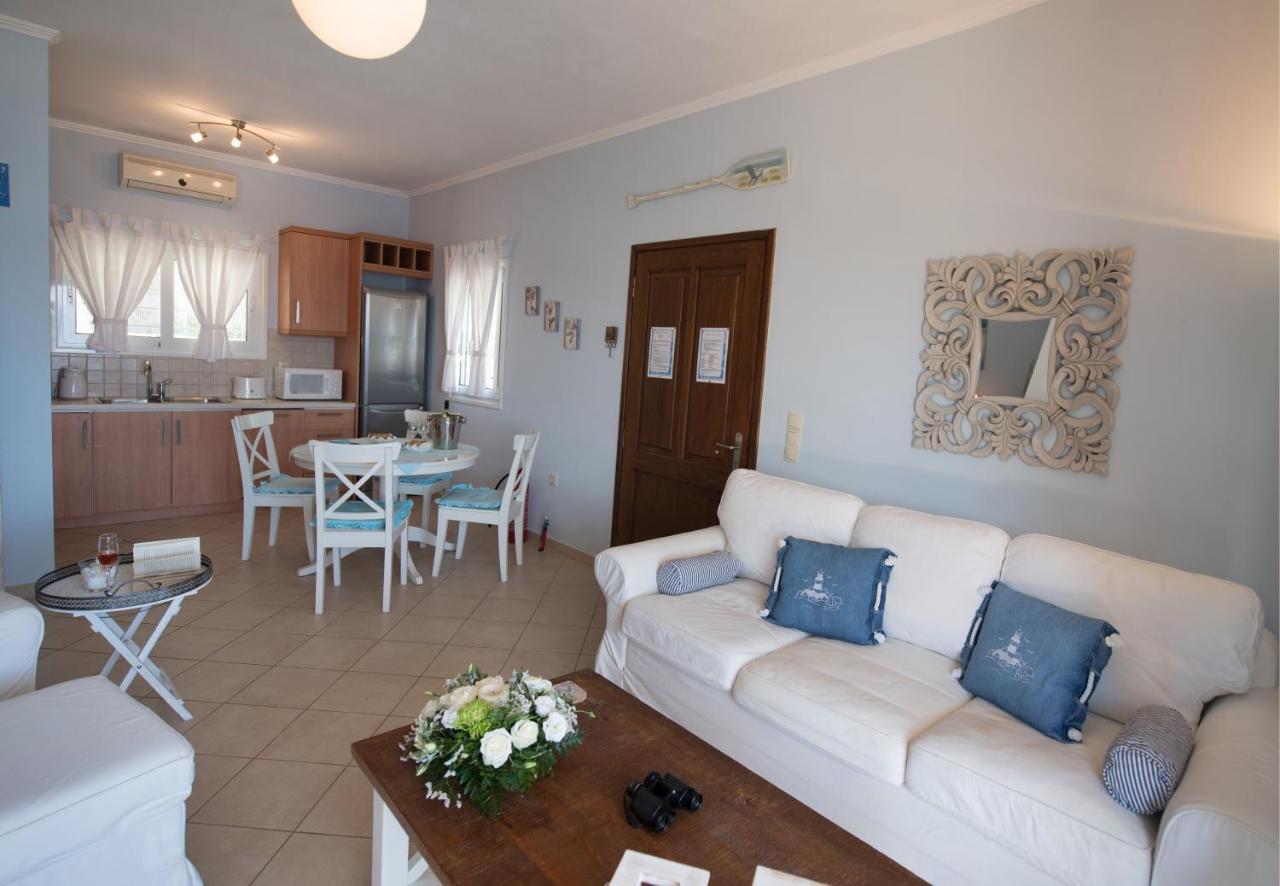Villa Pasithea - Breathtaking Seaviews, Infinity Pool, Privacy, Close To The Beach Nydri  Exterior photo