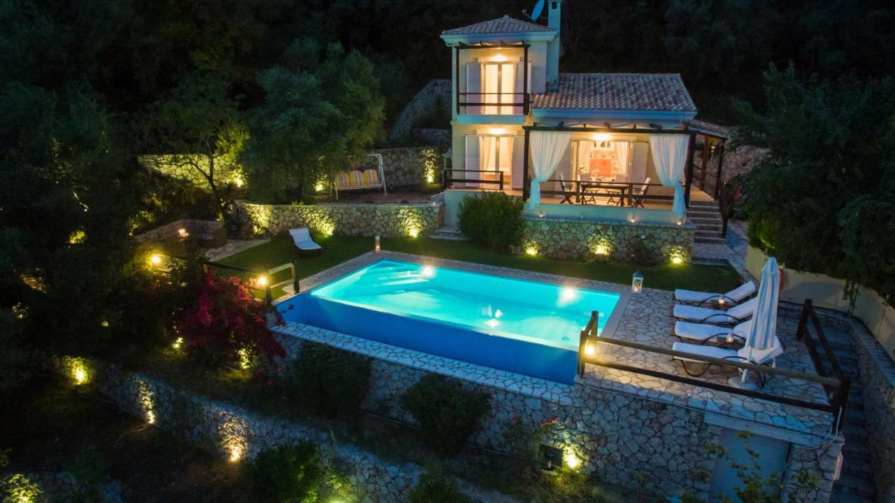 Villa Pasithea - Breathtaking Seaviews, Infinity Pool, Privacy, Close To The Beach Nydri  Exterior photo